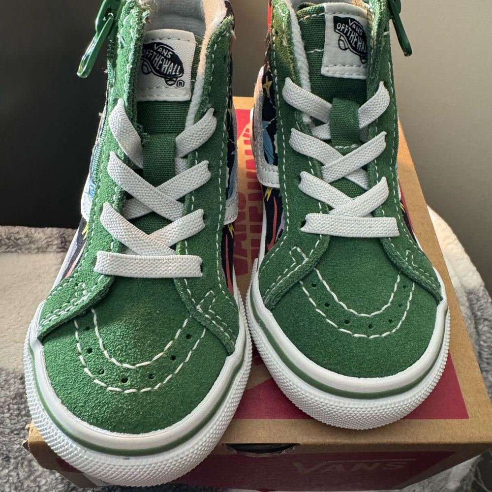 Vans Kids Green and White High-Top Sneakers